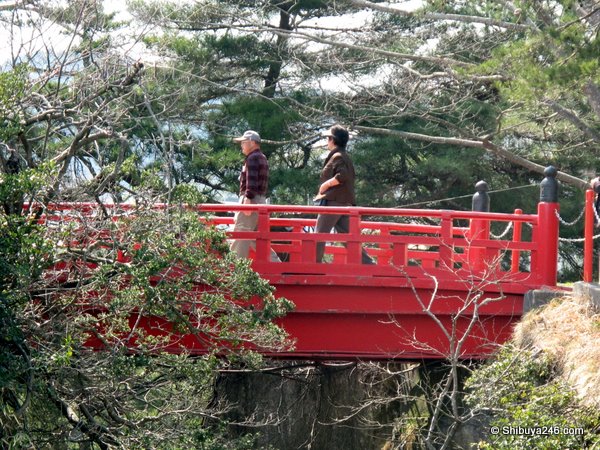 One of the many colorful wooden bridges leading to the islands