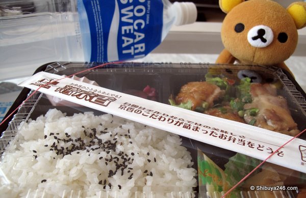 Rilakkuma on standby in case there are any crumbs ...