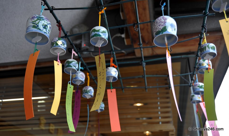 wind chimes, the sound of summer