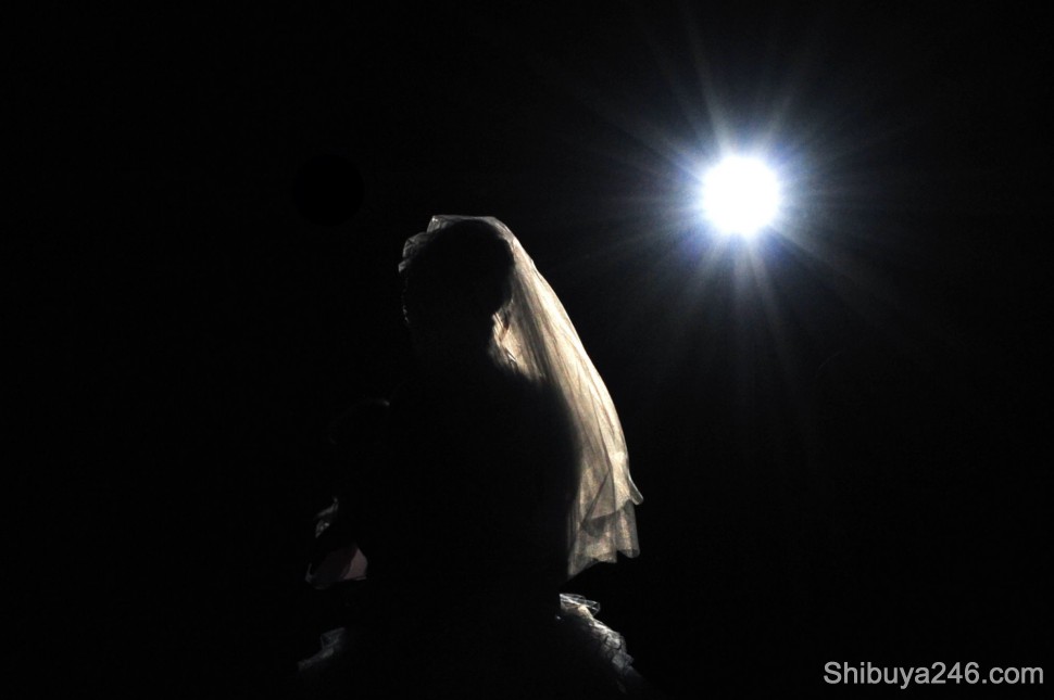 silhouette of the bride