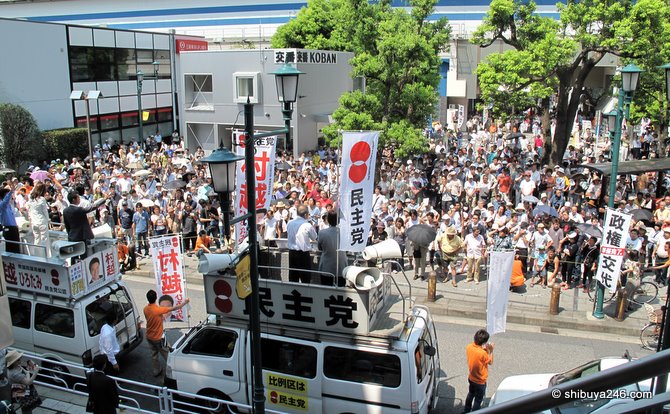 There was quite a large turnout at the local station to hear what the candidates had to say