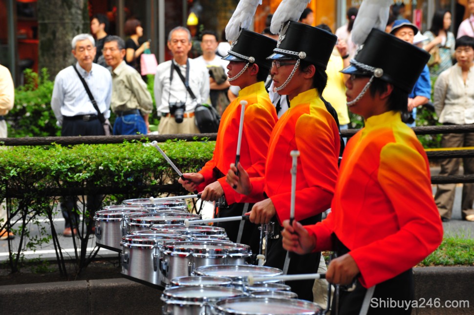 3 Drummers in a row