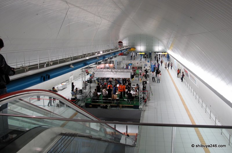 Inside the Minato Mirai Line Station. An Akita-ken festival was being held in the concourse. yoghurts, melons and other things available to be checked out. Maybe a trip to Akita is worth doing?