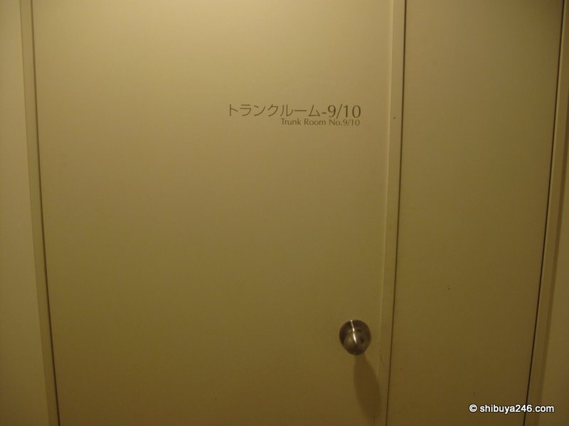 Entry way to trunk room number 9 and 10