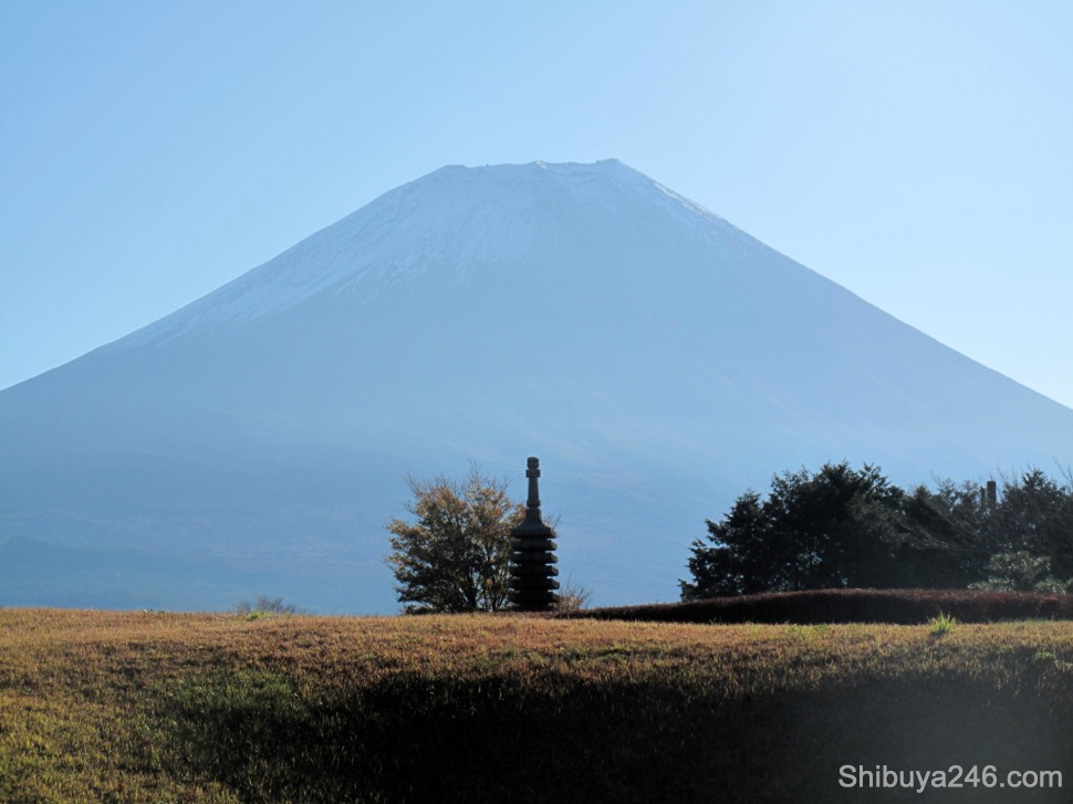 Nice pale blue shadow being cast off by Mt Fuji