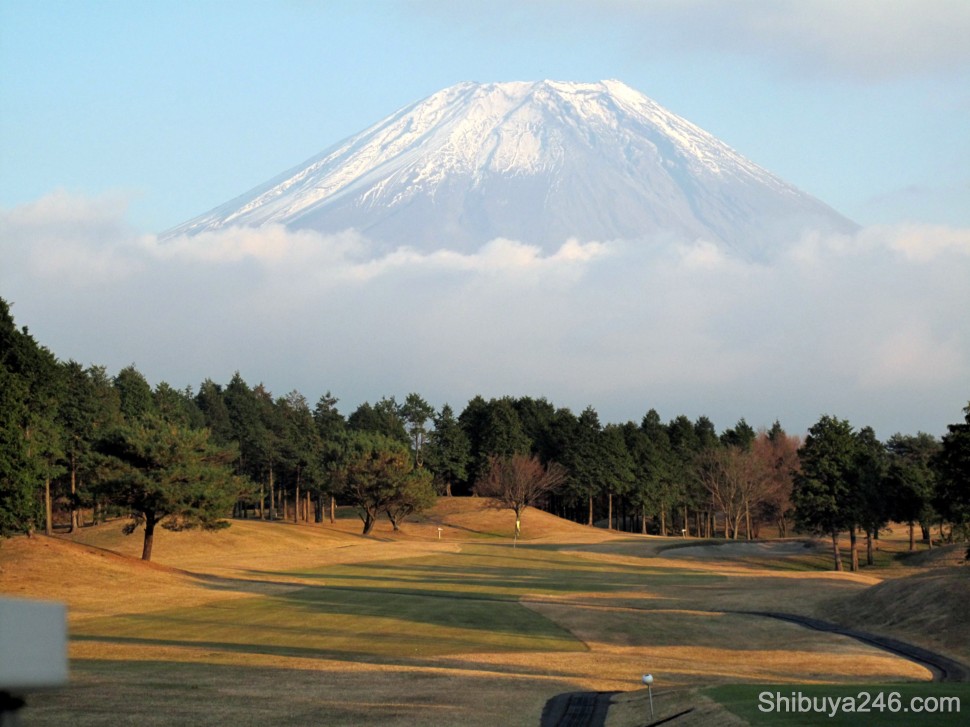 The views just kept coming. It almost looks like this picture was taken and then Mt Fuji was painted in afterwards