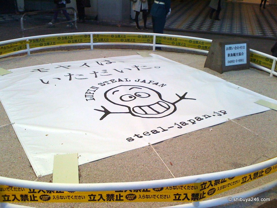 The Moyai statue gets stolen in Shibuya by Lupin