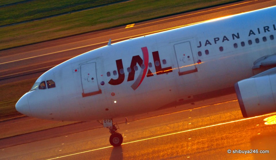 JAL's fortunes on the way down