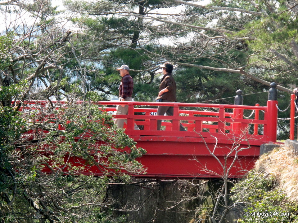 One of the many colorful wooden bridges leading to the islands