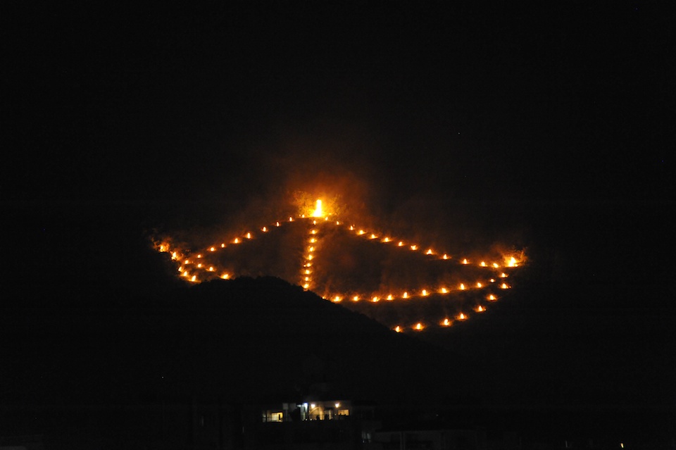 The ship bonfire (funagata)